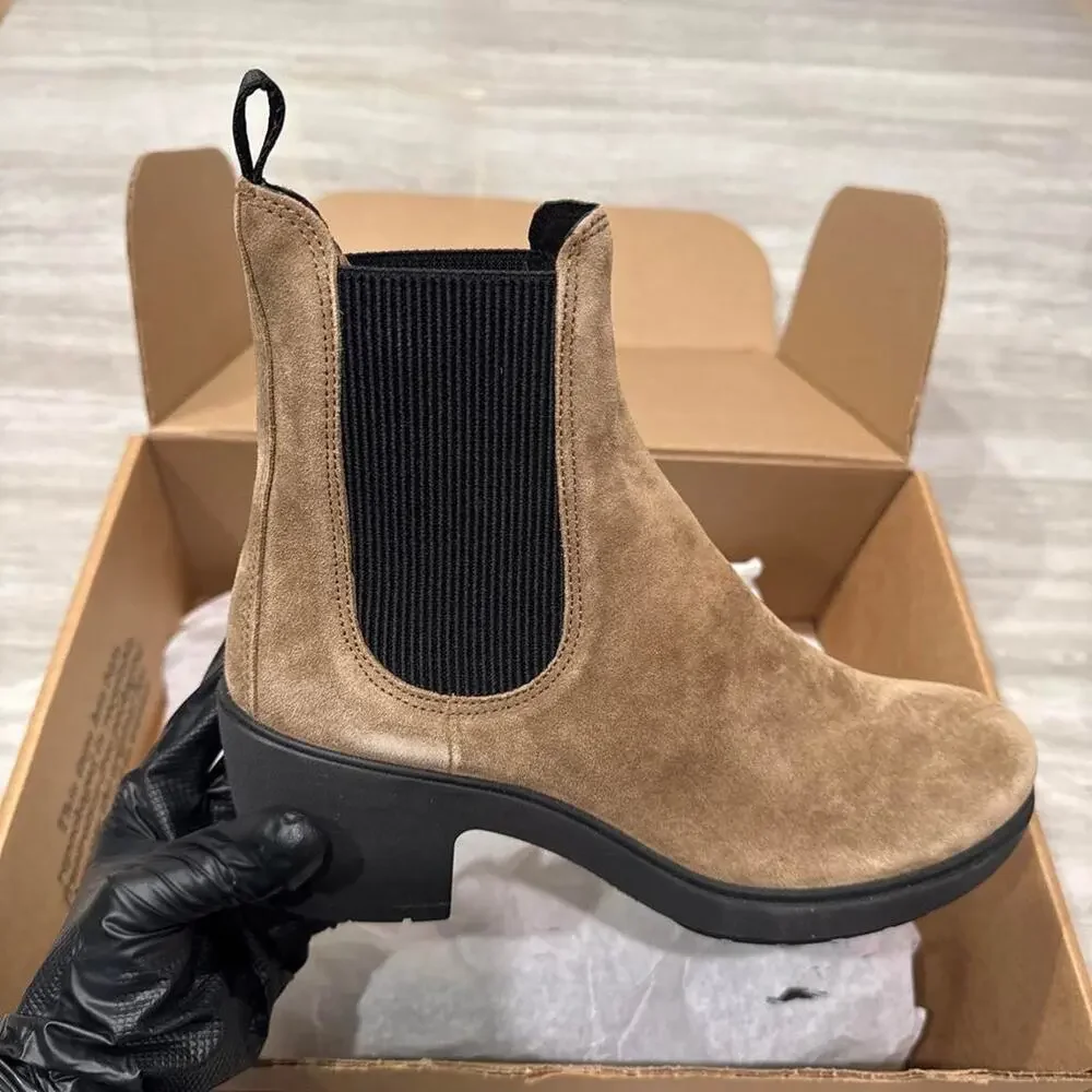 Blondo mayes waterproof chelsea boot